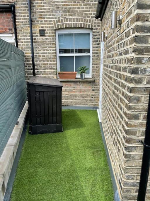 Appartamento Lovely 1 Bed Cosy With Shard View Londra